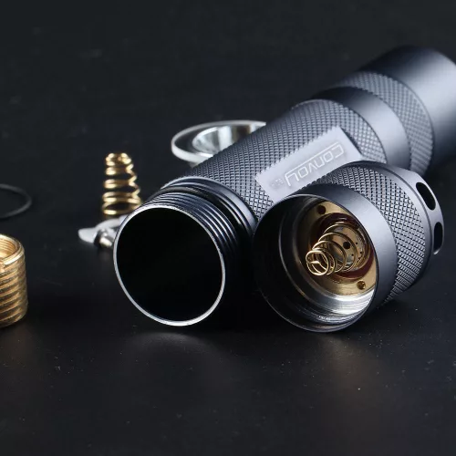Convoy S21A zaklamp 2300 lumen, 12 niveaugroepen