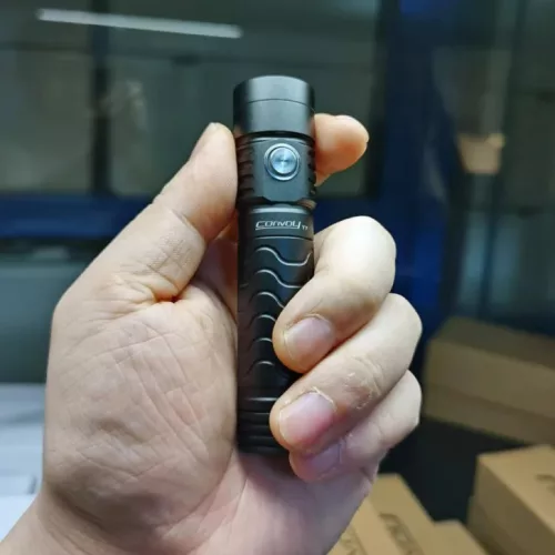 Convoy T7 14500-as zseblámpa 519A leddel, 5700K