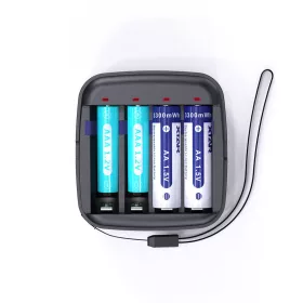 Xtar BC4 1,5V batterijoplader voor AA en AAA batterijen
