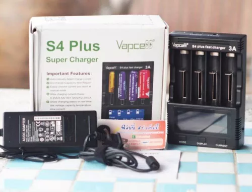 Vapcell S4 Plus V3 batterijoplader, totaal 12A laadstroom