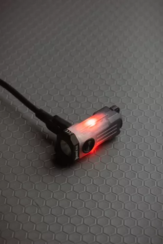 WUBEN E2 Mini EDC sleutelhangerzaklamp – 150 lumen, USB-C oplaadbaar, magnetisch, rood en blauw signaallicht